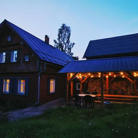 Vila šumburk Svárov